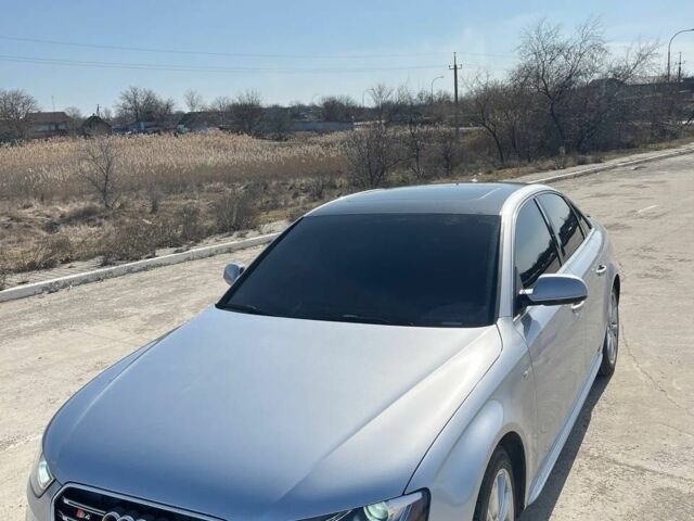 Серый Ауди А4, объемом двигателя 2 л и пробегом 240 тыс. км за 13700 $, фото 1 на Automoto.ua