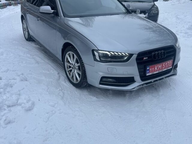 Серый Ауди А4, объемом двигателя 0 л и пробегом 168 тыс. км за 13000 $, фото 1 на Automoto.ua