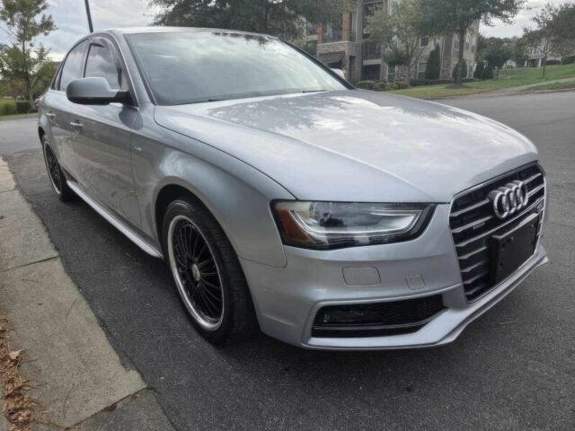 Серый Ауди А4, объемом двигателя 2 л и пробегом 70 тыс. км за 8690 $, фото 1 на Automoto.ua