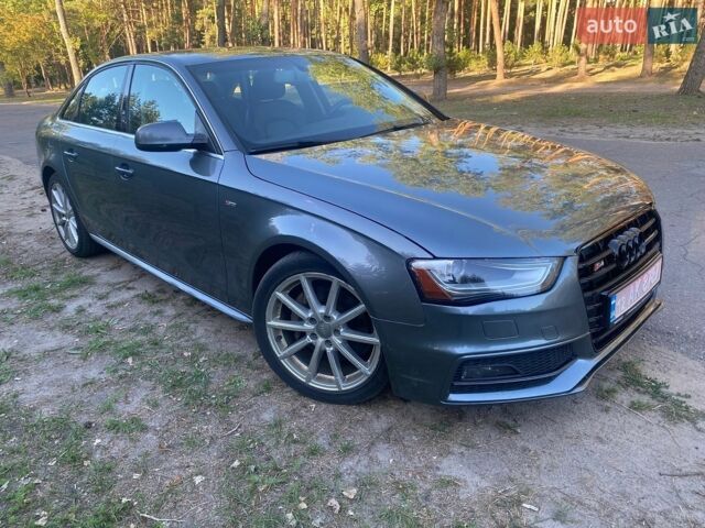 Сірий Ауді А4, об'ємом двигуна 2 л та пробігом 196 тис. км за 11600 $, фото 1 на Automoto.ua