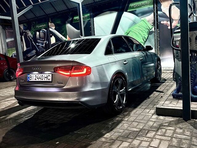 Серый Ауди А4, объемом двигателя 2 л и пробегом 113 тыс. км за 13500 $, фото 1 на Automoto.ua
