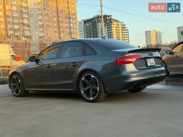 Серый Ауди А4, объемом двигателя 2 л и пробегом 139 тыс. км за 12700 $, фото 1 на Automoto.ua