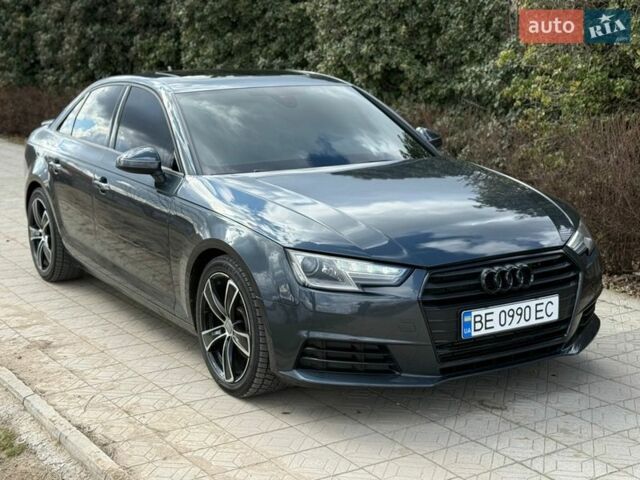 Сірий Ауді А4, об'ємом двигуна 1.98 л та пробігом 207 тис. км за 15500 $, фото 1 на Automoto.ua