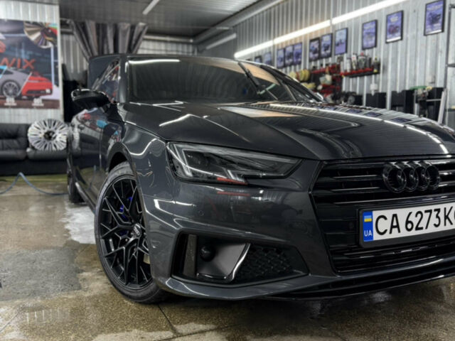 Сірий Ауді А4, об'ємом двигуна 1.98 л та пробігом 204 тис. км за 17900 $, фото 1 на Automoto.ua