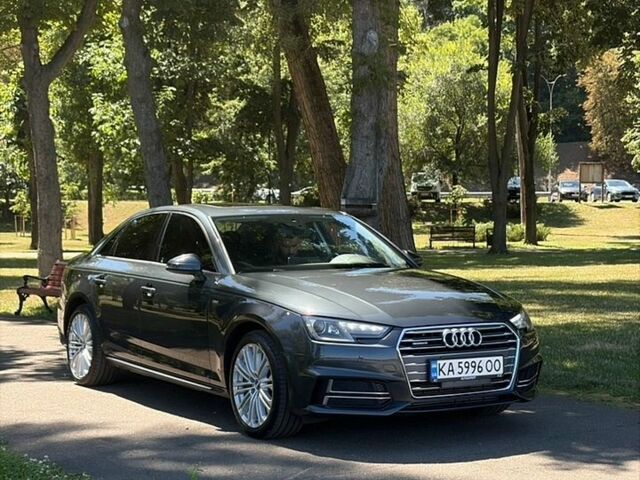 Сірий Ауді А4, об'ємом двигуна 1.98 л та пробігом 141 тис. км за 21500 $, фото 1 на Automoto.ua