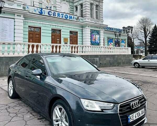 Серый Ауди А4, объемом двигателя 1.98 л и пробегом 165 тыс. км за 17300 $, фото 1 на Automoto.ua