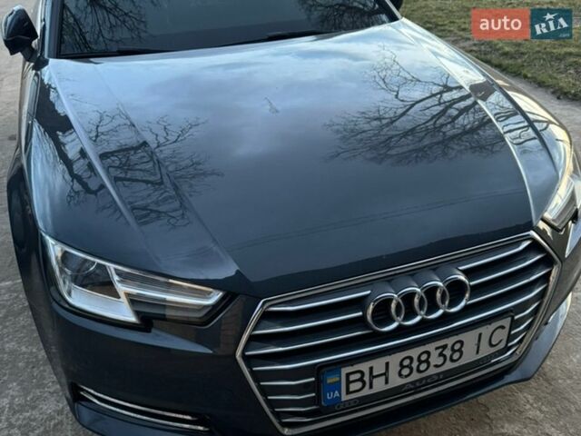Сірий Ауді А4, об'ємом двигуна 2 л та пробігом 137 тис. км за 26666 $, фото 1 на Automoto.ua
