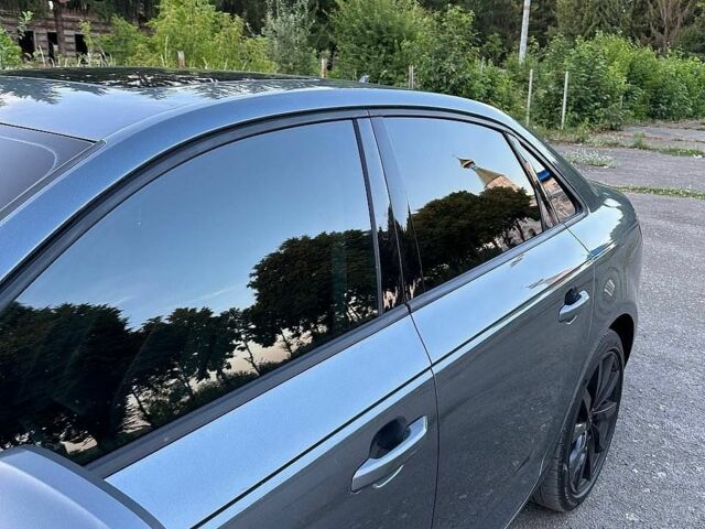 Сірий Ауді А4, об'ємом двигуна 1.98 л та пробігом 119 тис. км за 18500 $, фото 1 на Automoto.ua