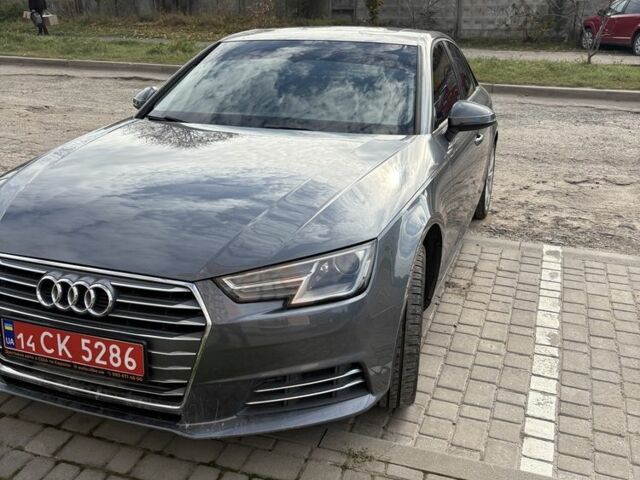Сірий Ауді А4, об'ємом двигуна 2 л та пробігом 243 тис. км за 13800 $, фото 1 на Automoto.ua
