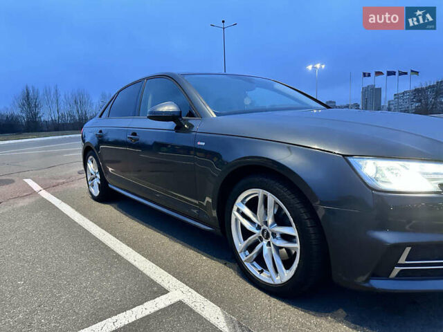 Сірий Ауді А4, об'ємом двигуна 2 л та пробігом 179 тис. км за 16200 $, фото 1 на Automoto.ua