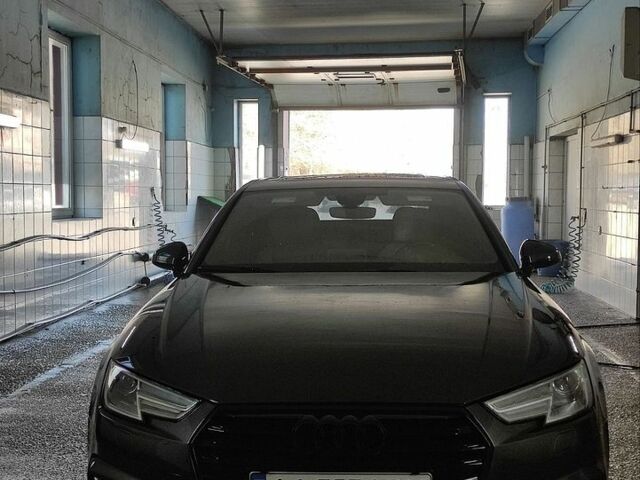 Сірий Ауді А4, об'ємом двигуна 1.98 л та пробігом 137 тис. км за 13999 $, фото 1 на Automoto.ua
