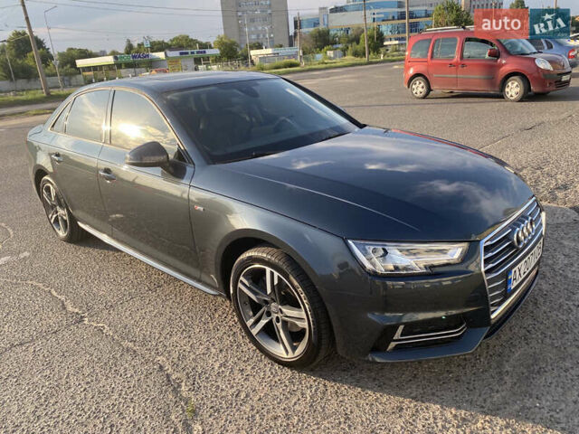 Серый Ауди А4, объемом двигателя 2 л и пробегом 52 тыс. км за 18500 $, фото 1 на Automoto.ua