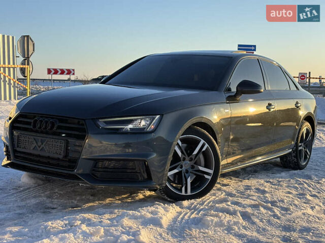 Сірий Ауді А4, об'ємом двигуна 2 л та пробігом 239 тис. км за 17999 $, фото 1 на Automoto.ua