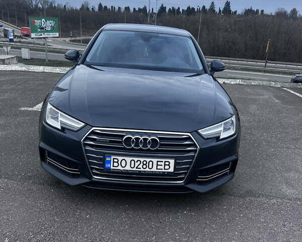 Серый Ауди А4, объемом двигателя 2 л и пробегом 191 тыс. км за 20900 $, фото 1 на Automoto.ua