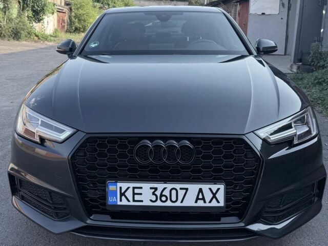 Сірий Ауді А4, об'ємом двигуна 2 л та пробігом 138 тис. км за 19511 $, фото 1 на Automoto.ua