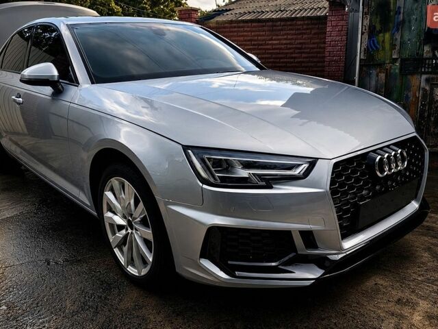 Сірий Ауді А4, об'ємом двигуна 1.98 л та пробігом 165 тис. км за 15200 $, фото 1 на Automoto.ua