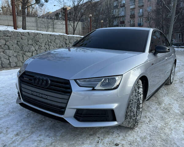 Сірий Ауді А4, об'ємом двигуна 1.98 л та пробігом 62 тис. км за 23500 $, фото 1 на Automoto.ua