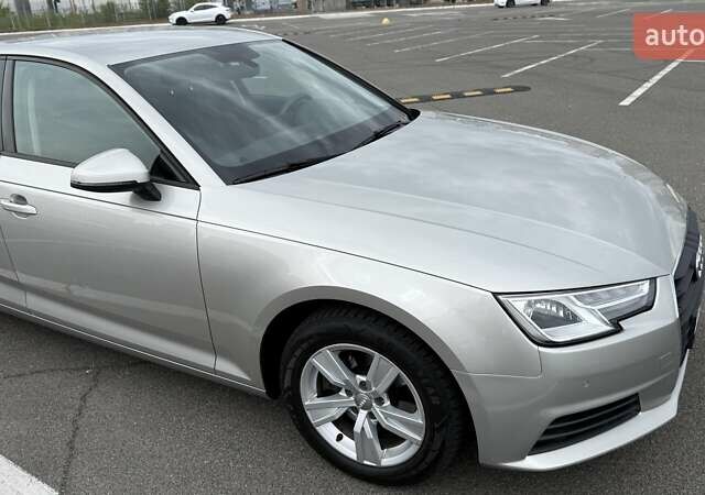 Сірий Ауді А4, об'ємом двигуна 1.4 л та пробігом 152 тис. км за 16200 $, фото 1 на Automoto.ua