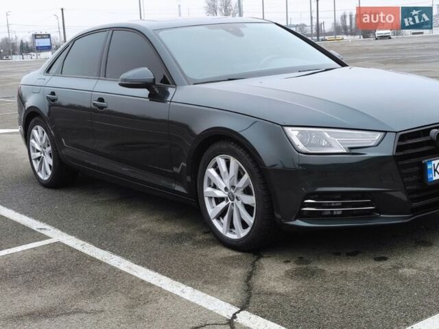 Сірий Ауді А4, об'ємом двигуна 1.98 л та пробігом 170 тис. км за 17900 $, фото 1 на Automoto.ua