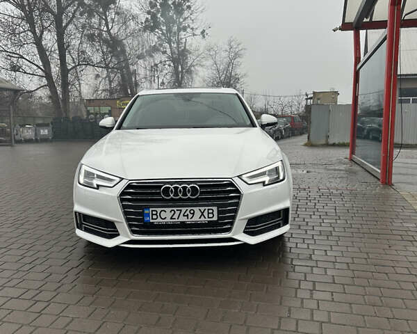 Сірий Ауді А4, об'ємом двигуна 1.98 л та пробігом 140 тис. км за 14300 $, фото 1 на Automoto.ua