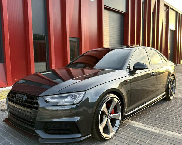 Сірий Ауді А4, об'ємом двигуна 1.98 л та пробігом 85 тис. км за 28500 $, фото 1 на Automoto.ua