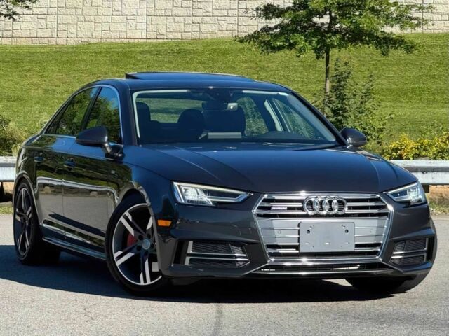 Сірий Ауді А4, об'ємом двигуна 2 л та пробігом 40 тис. км за 6525 $, фото 1 на Automoto.ua