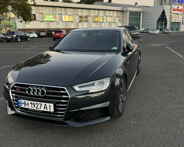 Сірий Ауді А4, об'ємом двигуна 1.98 л та пробігом 114 тис. км за 20900 $, фото 1 на Automoto.ua