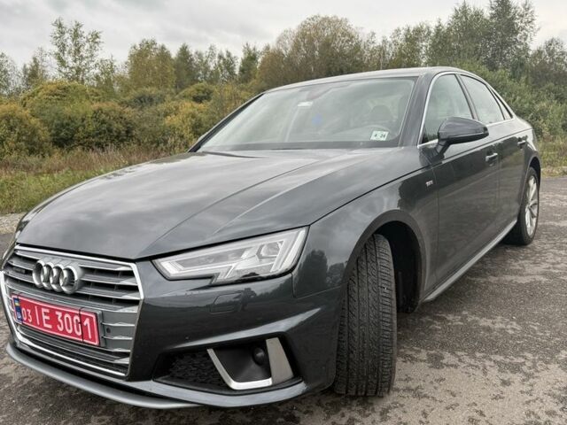 Серый Ауди А4, объемом двигателя 2 л и пробегом 55 тыс. км за 19780 $, фото 1 на Automoto.ua