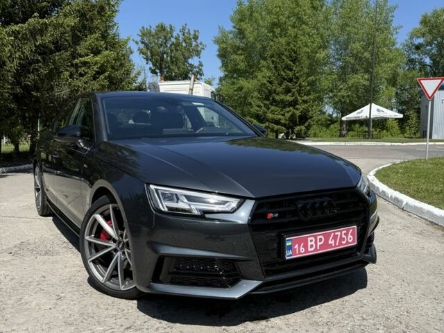 Сірий Ауді А4, об'ємом двигуна 2 л та пробігом 149 тис. км за 21200 $, фото 1 на Automoto.ua