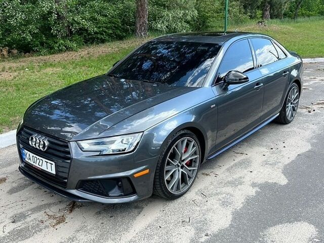 Сірий Ауді А4, об'ємом двигуна 1.98 л та пробігом 111 тис. км за 25500 $, фото 1 на Automoto.ua