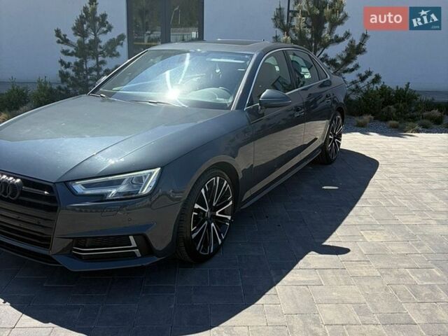 Серый Ауди А4, объемом двигателя 2 л и пробегом 219 тыс. км за 16500 $, фото 1 на Automoto.ua