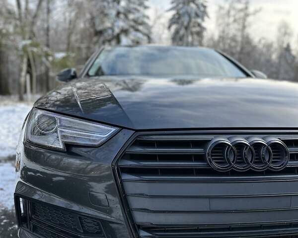 Серый Ауди А4, объемом двигателя 1.98 л и пробегом 140 тыс. км за 19500 $, фото 1 на Automoto.ua