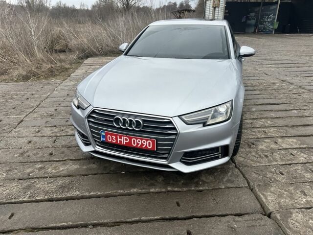 Серый Ауди А4, объемом двигателя 2 л и пробегом 155 тыс. км за 16700 $, фото 1 на Automoto.ua