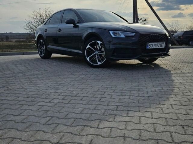 Сірий Ауді А4, об'ємом двигуна 2 л та пробігом 219 тис. км за 18600 $, фото 1 на Automoto.ua
