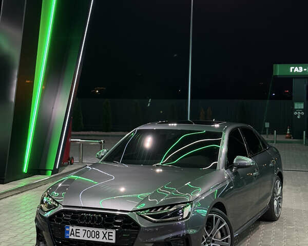 Ауді А4 2019 у Дніпро (Дніпропетровську) на Automoto.ua Сірий Ауді А4, об'ємом двигуна 2 л та пробігом 90 тис. км за 27200 $, фото 1 на Automoto.ua