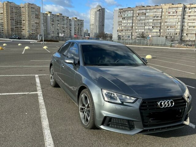 Серый Ауди А4, объемом двигателя 2 л и пробегом 80 тыс. км за 24500 $, фото 1 на Automoto.ua