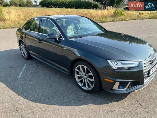 Серый Ауди А4, объемом двигателя 2 л и пробегом 97 тыс. км за 24200 $, фото 1 на Automoto.ua