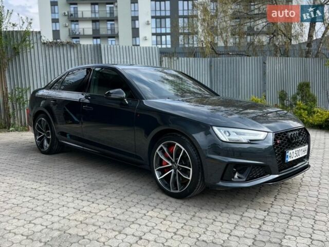 Серый Ауди А4, объемом двигателя 1.98 л и пробегом 110 тыс. км за 23800 $, фото 1 на Automoto.ua