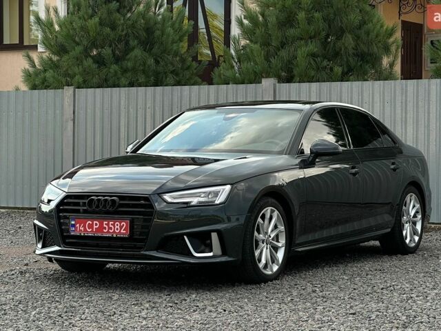 Сірий Ауді А4, об'ємом двигуна 2 л та пробігом 133 тис. км за 19450 $, фото 1 на Automoto.ua