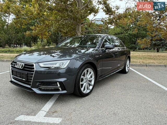 Сірий Ауді А4, об'ємом двигуна 2 л та пробігом 146 тис. км за 18999 $, фото 1 на Automoto.ua