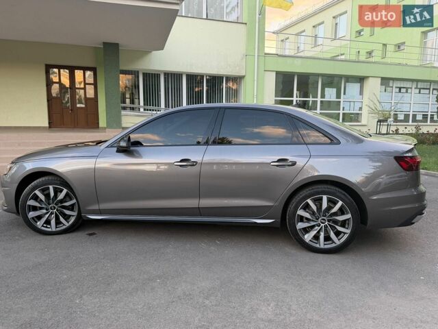 Сірий Ауді А4, об'ємом двигуна 2 л та пробігом 116 тис. км за 22600 $, фото 1 на Automoto.ua