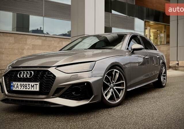 Серый Ауди А4, объемом двигателя 2 л и пробегом 107 тыс. км за 27500 $, фото 1 на Automoto.ua