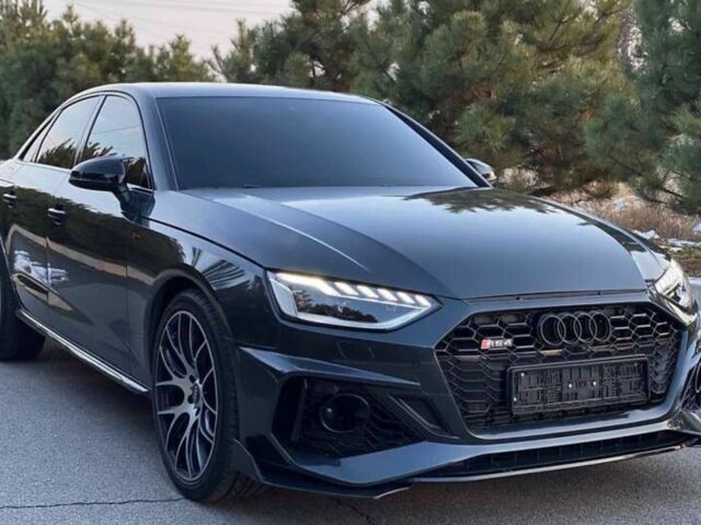 Серый Ауди А4, объемом двигателя 2 л и пробегом 72 тыс. км за 21000 $, фото 1 на Automoto.ua
