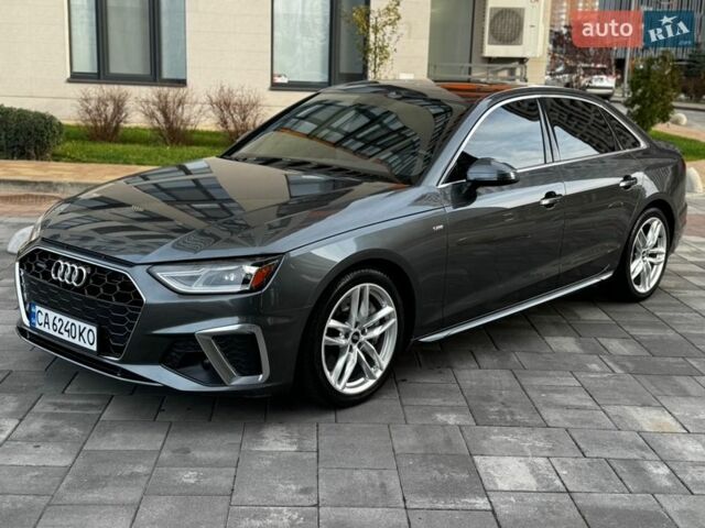 Сірий Ауді А4, об'ємом двигуна 2 л та пробігом 111 тис. км за 24900 $, фото 1 на Automoto.ua