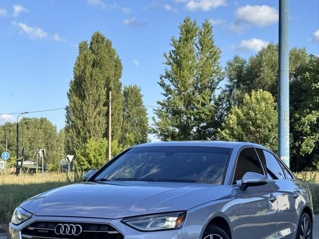 Серый Ауди А4, объемом двигателя 2 л и пробегом 86 тыс. км за 25500 $, фото 1 на Automoto.ua