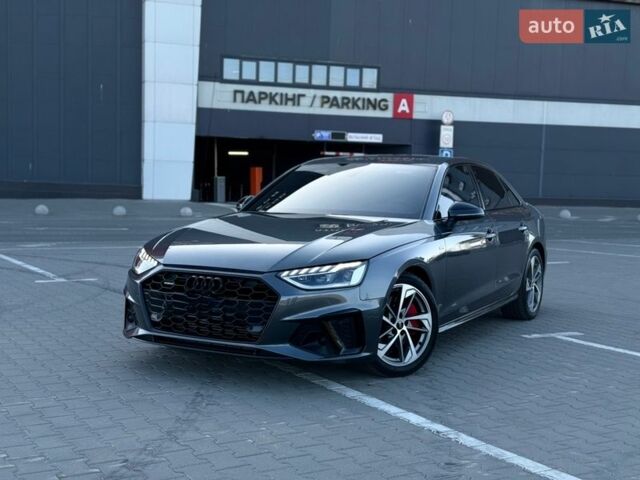 Серый Ауди А4, объемом двигателя 2 л и пробегом 73 тыс. км за 32000 $, фото 1 на Automoto.ua