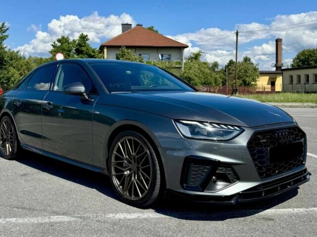 Серый Ауди А4, объемом двигателя 2 л и пробегом 34 тыс. км за 23400 $, фото 1 на Automoto.ua