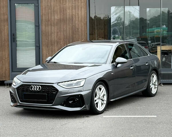 Серый Ауди А4, объемом двигателя 1.98 л и пробегом 47 тыс. км за 25000 $, фото 1 на Automoto.ua