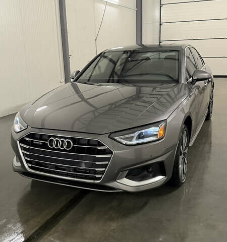 Серый Ауди А4, объемом двигателя 2 л и пробегом 68 тыс. км за 24500 $, фото 1 на Automoto.ua