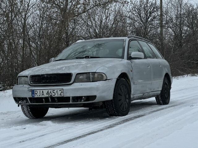 Серый Ауди А4, объемом двигателя 0 л и пробегом 999 тыс. км за 1350 $, фото 1 на Automoto.ua